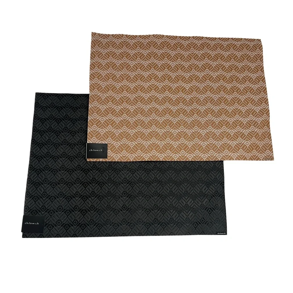 NWT‎ New Chilewich set of 2 Swing Night Butterscotch Table Placemats Black Beige